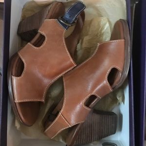 Tan leather open toe with heel  Sandles